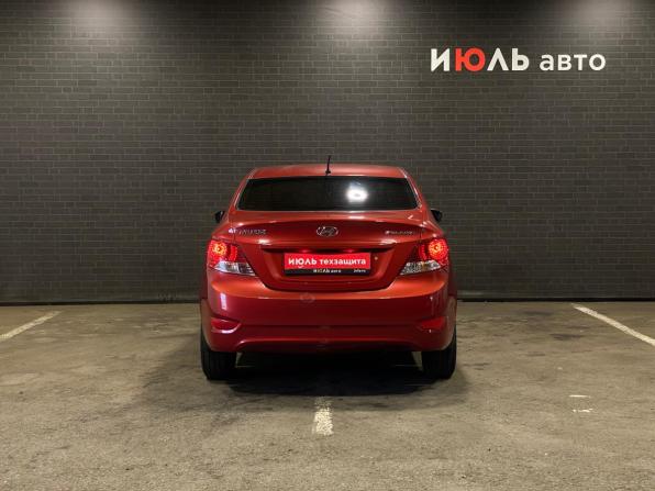 Hyundai Solaris I с пробегом 2014 года, цена 890 000 рублей, 118267 км, седан, Автокод Объявления