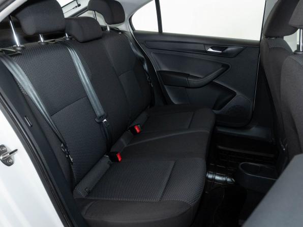 Volkswagen Polo VI с пробегом 2022 года, цена 1 638 000 рублей, 79602 км, лифтбек, Автокод Объявления