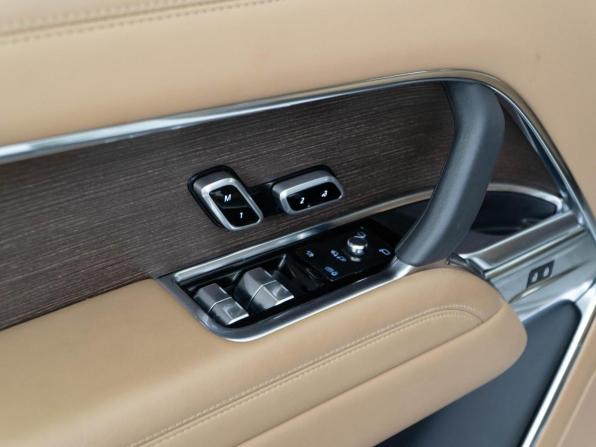 Land Rover Range Rover V с пробегом 2022 года, цена 17 899 055 рублей, 3153 км, внедорожник, Автокод Объявления