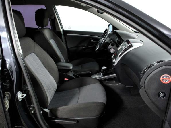 Kia Ceed I Рестайлинг с пробегом 2012 года, цена 648 000 рублей, 246418 км, хэтчбек, Автокод Объявления