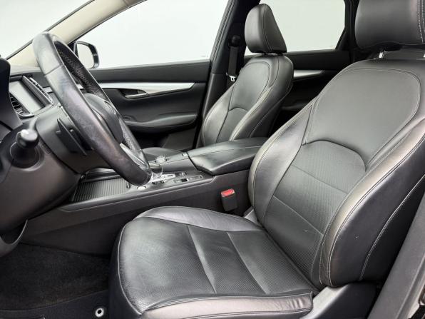 Infiniti QX50 II с пробегом 2018 года, цена 2 450 000 рублей, 169912 км, внедорожник, Автокод Объявления
