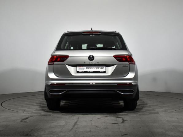 Volkswagen Tiguan II Рестайлинг с пробегом 2021 года, цена 2 235 000 рублей, 184951 км, внедорожник, Автокод Объявления