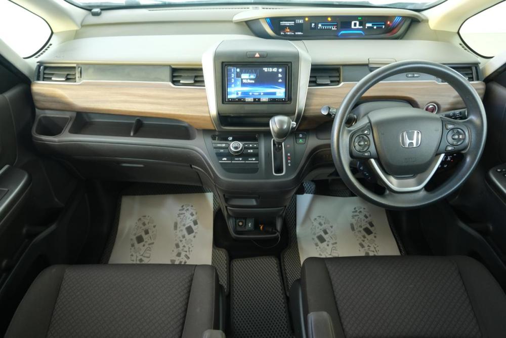 Honda Freed II Рестайлинг Омск  - изображение 13