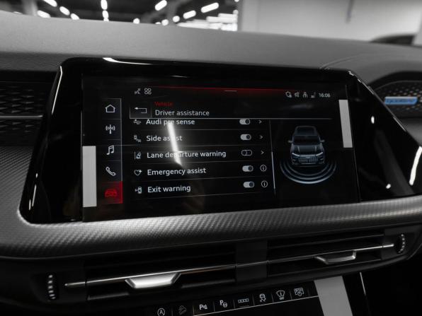 Audi Q6 с пробегом 2026 года, цена 8 750 000 рублей, 52 км, внедорожник, Автокод Объявления