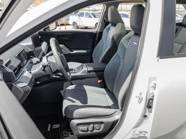 Toyota RAV4 V (XA50) с пробегом 2026 года, цена 4 210 000 рублей, 62 км, внедорожник, Автокод Объявления