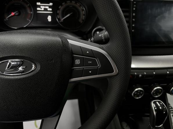 Lada (ВАЗ) Vesta I Рестайлинг (NG) с пробегом 2024 года, цена 1 295 000 рублей, 21928 км, седан, Автокод Объявления