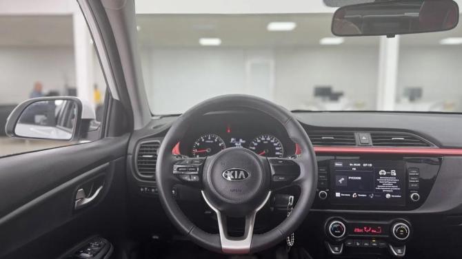 Kia Rio IV Рестайлинг с пробегом 2021 года, цена 1 749 000 рублей, 79900 км, седан, Автокод Объявления