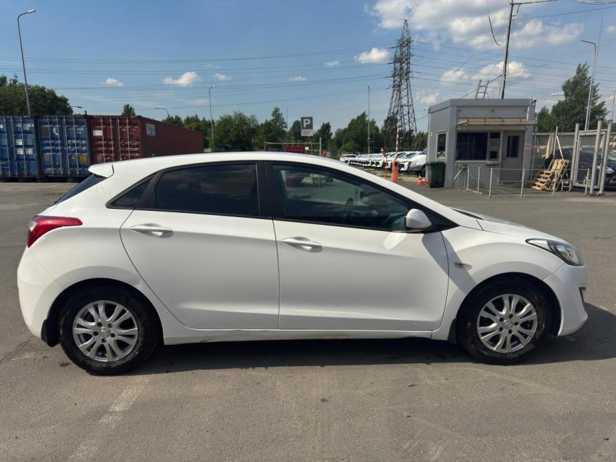 Hyundai i30 II Санкт-Петербург  - изображение 4
