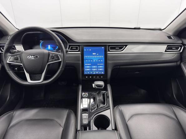 JAC J7 I с пробегом 2023 года, цена 1 320 000 рублей, 48542 км, лифтбек, Автокод Объявления