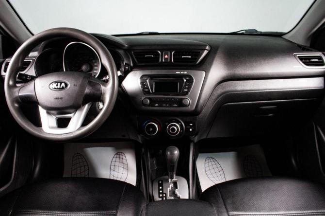 Kia Rio III с пробегом 2013 года, цена 899 000 рублей, 125000 км, хэтчбек, Автокод Объявления