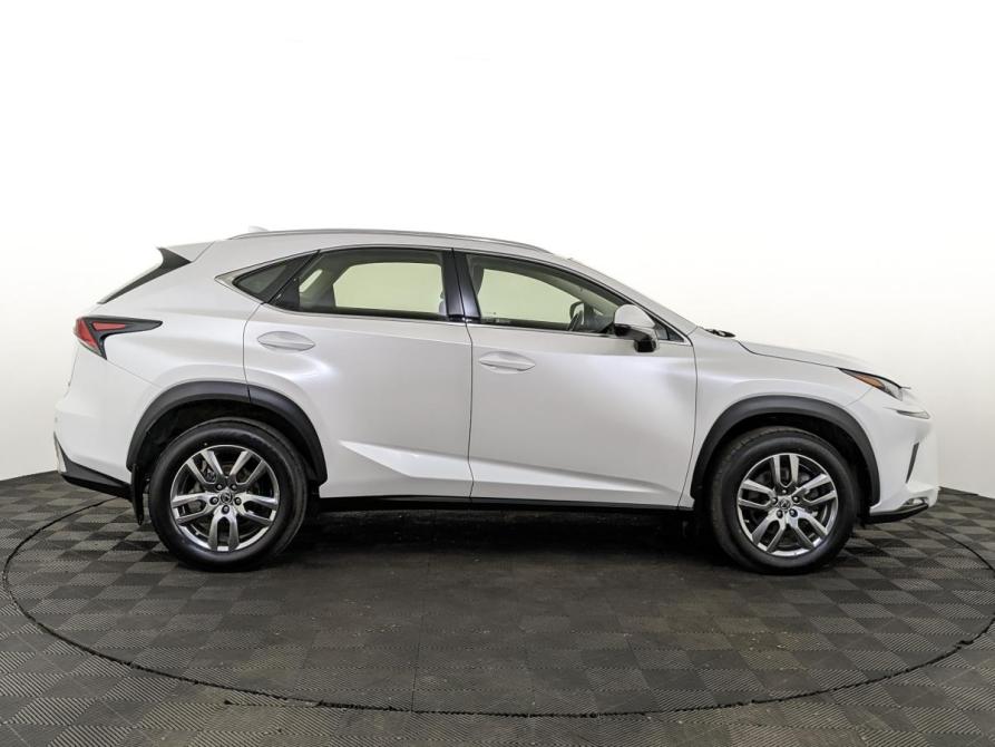 Lexus NX I Рестайлинг Москва  - изображение 4