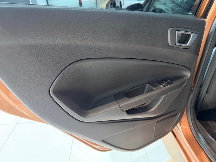 Ford Fiesta Mk6 Рестайлинг Таганрог  - изображение 14