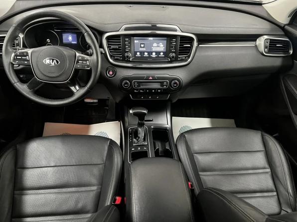 Kia Sorento III Prime Рестайлинг с пробегом 2018 года, цена 2 680 000 рублей, 178256 км, внедорожник, Автокод Объявления