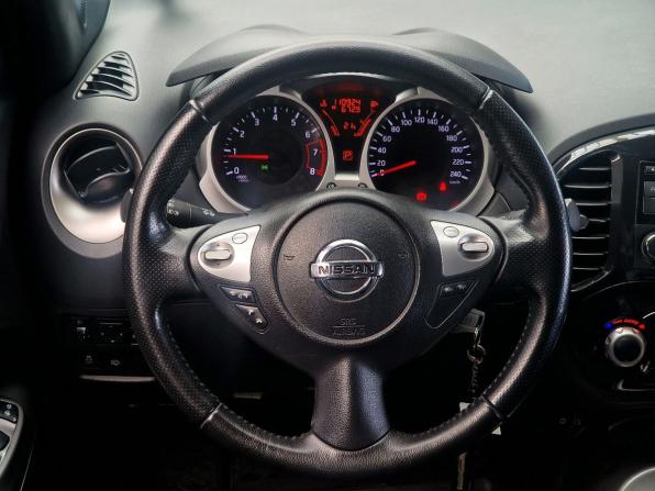 Nissan Juke I с пробегом 2012 года, цена 960 000 рублей, 110859 км, внедорожник, Автокод Объявления