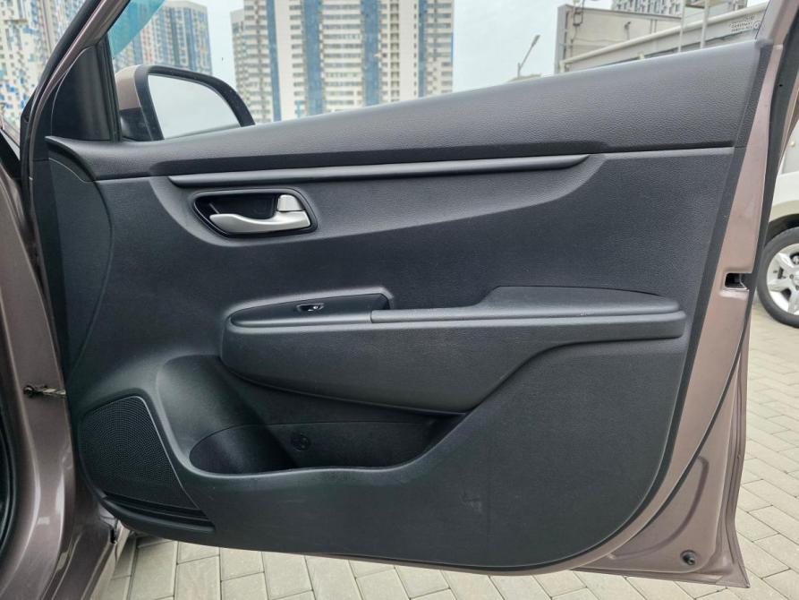 Kia Rio IV Ростов-на-Дону  - изображение 17