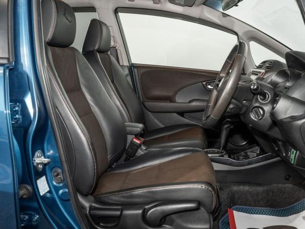 Honda Fit Shuttle I с пробегом 2012 года, цена 850 500 рублей, 223284 км, универсал, Автокод Объявления