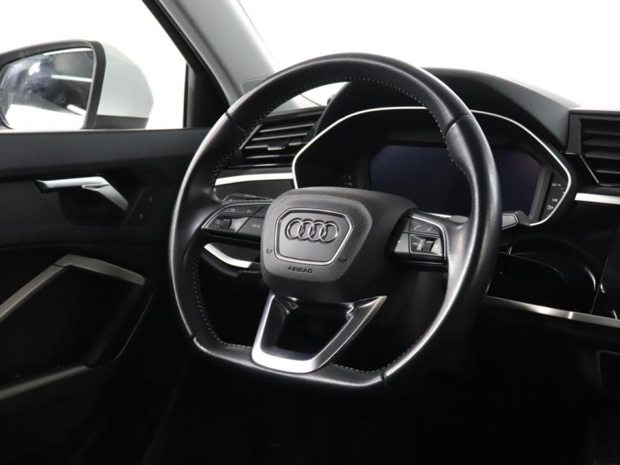 Audi Q3 II (F3) Москва  - изображение 16