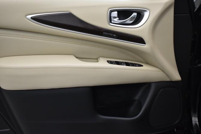 Infiniti QX60 I Рестайлинг с пробегом 2018 года, цена 2 570 000 рублей, 134570 км, внедорожник, Автокод Объявления