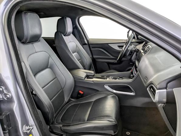 Jaguar F-Pace I с пробегом 2020 года, цена 3 350 000 рублей, 110011 км, внедорожник, Автокод Объявления
