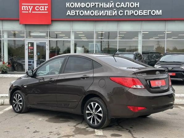 Hyundai Solaris I Рестайлинг с пробегом 2016 года, цена 830 000 рублей, 179900 км, седан, Автокод Объявления