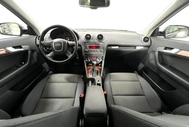 Audi A3 II (8P) Рестайлинг 2 с пробегом 2012 года, цена 940 000 рублей, 175118 км, хэтчбек, Автокод Объявления
