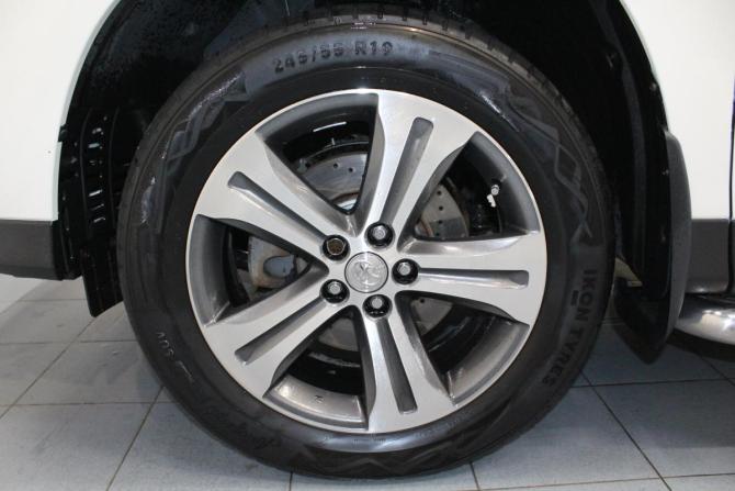 Toyota Highlander II (XU40) Рестайлинг с пробегом 2013 года, цена 1 999 000 рублей, 310690 км, внедорожник, Автокод Объявления