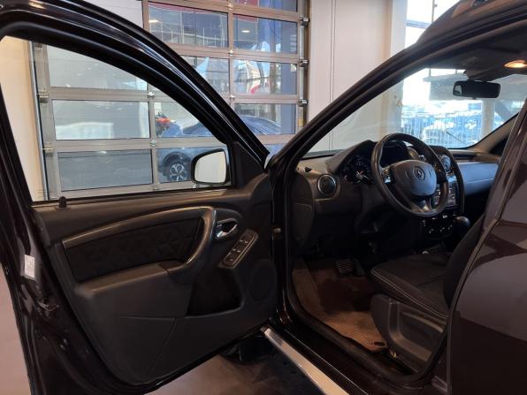 Renault Duster I Рестайлинг с пробегом 2016 года, цена 970 000 рублей, 158311 км, внедорожник, Автокод Объявления