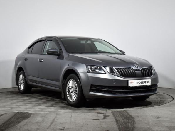 Skoda Octavia III (A7) Рестайлинг с пробегом 2017 года, цена 1 290 000 рублей, 204534 км, лифтбек, Автокод Объявления
