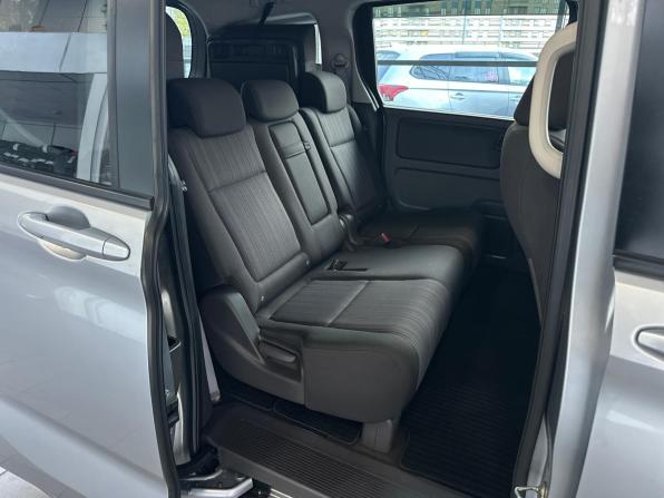 Honda Freed II с пробегом 2017 года, цена 1 460 000 рублей, 117216 км, компактвэн, Автокод Объявления