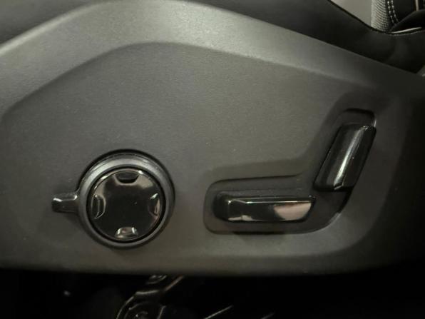 Новый Volvo XC60 II Рестайлинг 2025 года, цена 6 500 000 рублей, внедорожник, Автокод Объявления