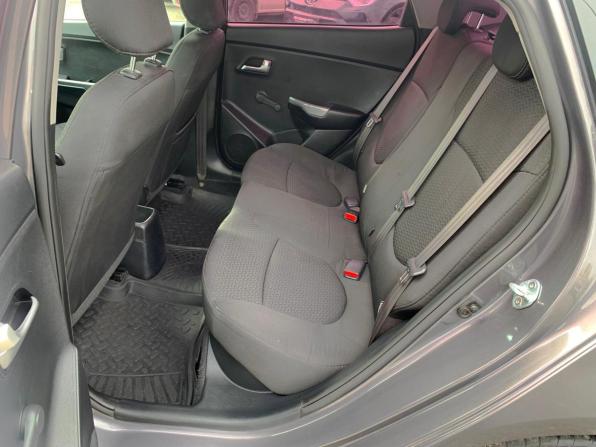 Kia Rio III Рестайлинг с пробегом 2016 года, цена 1 017 500 рублей, 125065 км, седан, Автокод Объявления