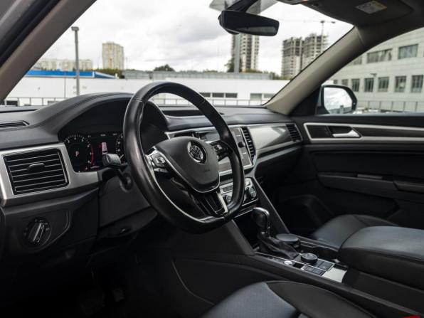 Volkswagen Teramont I с пробегом 2018 года, цена 3 048 000 рублей, 141418 км, внедорожник, Автокод Объявления