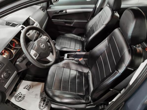 Opel Zafira B Рестайлинг с пробегом 2013 года, цена 786 000 рублей, 125788 км, компактвэн, Автокод Объявления