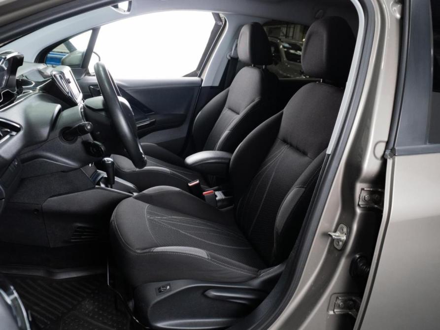 Peugeot 208 I Тюмень  - изображение 10