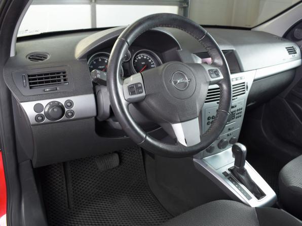 Opel Astra H Рестайлинг с пробегом 2010 года, цена 552 999 рублей, 159499 км, седан, Автокод Объявления