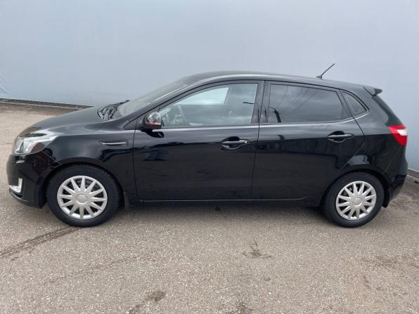 Kia Rio III с пробегом 2013 года, цена 810 000 рублей, 244654 км, хэтчбек, Автокод Объявления