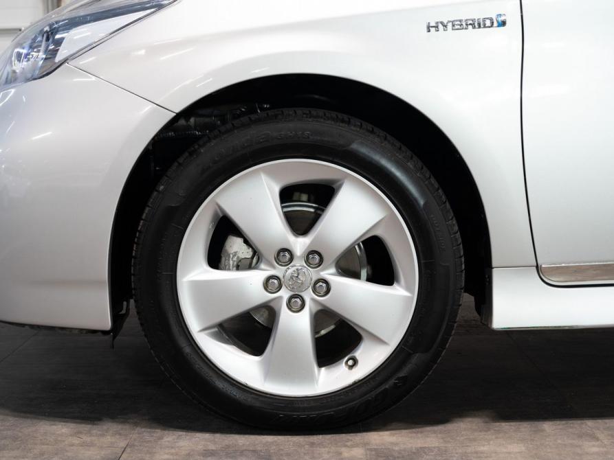 Toyota Prius III Рестайлинг (XW30) Чита  - изображение 15