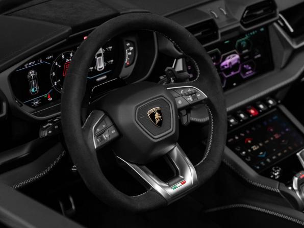 Lamborghini Urus I Рестайлинг с пробегом 2026 года, цена 46 000 000 рублей, 63 км, внедорожник, Автокод Объявления