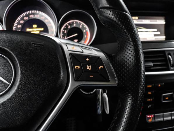 Mercedes-Benz C-Класс III (W204) Рестайлинг с пробегом 2012 года, цена 1 479 000 рублей, 257332 км, седан, Автокод Объявления