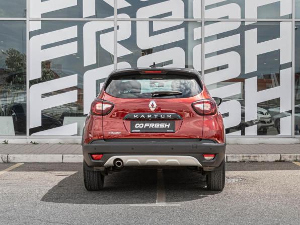 Renault Kaptur I с пробегом 2018 года, цена 1 530 000 рублей, 137609 км, внедорожник, Автокод Объявления