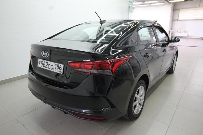 Hyundai Solaris II Рестайлинг с пробегом 2022 года, цена 1 600 000 рублей, 78757 км, седан, Автокод Объявления