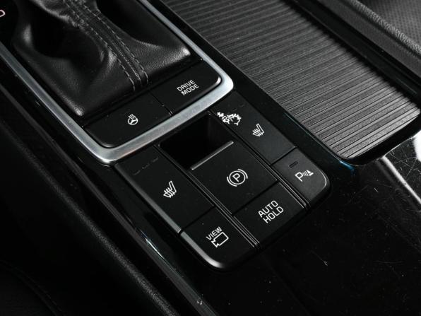 Kia Optima IV Рестайлинг с пробегом 2019 года, цена 1 990 000 рублей, 146531 км, седан, Автокод Объявления