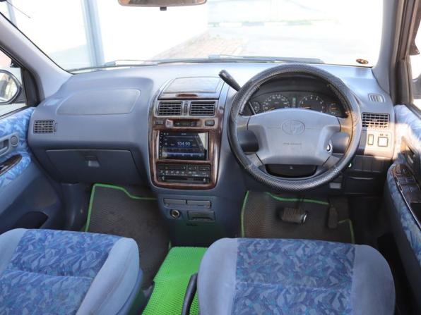 Toyota Ipsum I (M10) с пробегом 1997 года, цена 363 000 рублей, 550000 км, компактвэн, Автокод Объявления