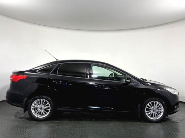 Ford Focus III Рестайлинг с пробегом 2016 года, цена 1 250 000 рублей, 45848 км, седан, Автокод Объявления