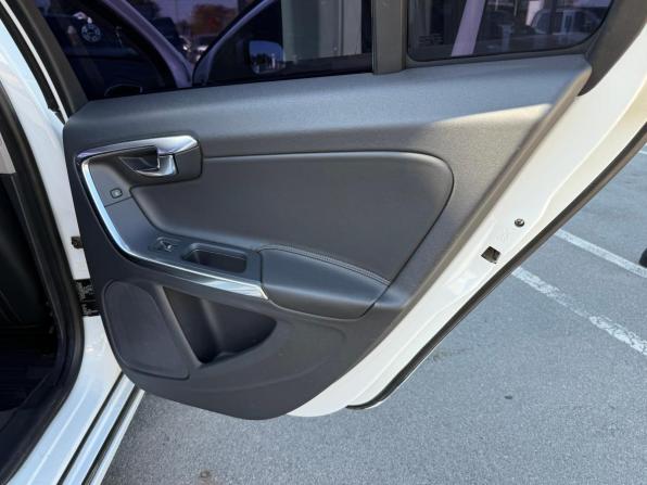 Volvo S60 II с пробегом 2012 года, цена 930 000 рублей, 185420 км, седан, Автокод Объявления