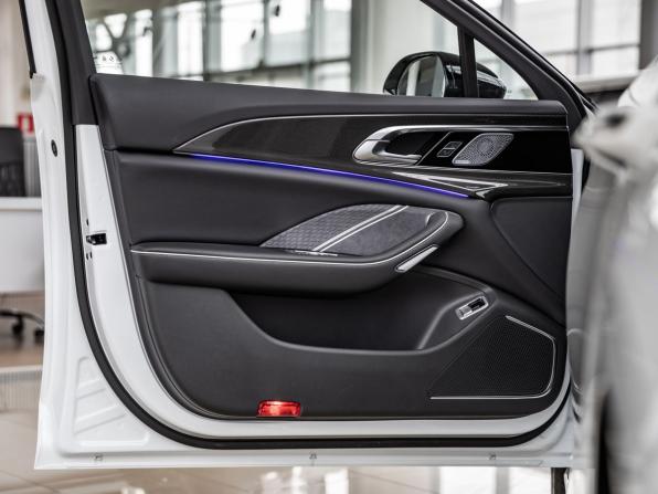 Hongqi H6 с пробегом 2025 года, цена 4 560 000 рублей, 8 км, лифтбек, Автокод Объявления