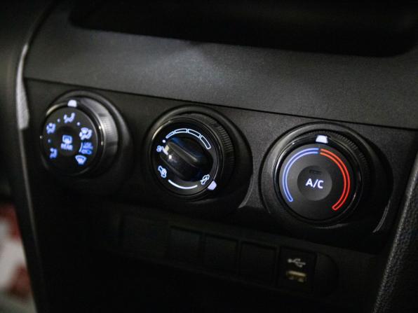 Toyota Yaris Cross с пробегом 2021 года, цена 1 669 500 рублей, 54250 км, внедорожник, Автокод Объявления