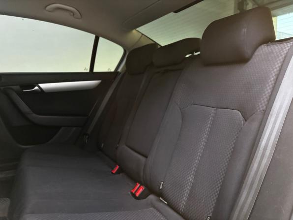 Volkswagen Passat B7 с пробегом 2013 года, цена 1 029 000 рублей, 197767 км, седан, Автокод Объявления