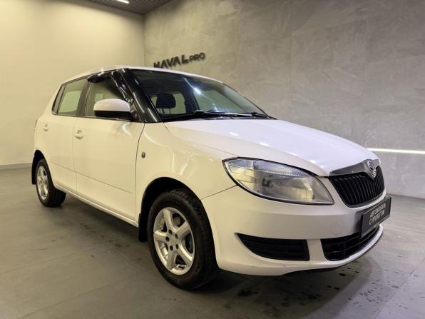 Skoda Fabia II Рестайлинг с пробегом 2013 года, цена 249 000 рублей, 573169 км, хэтчбек, Автокод Объявления