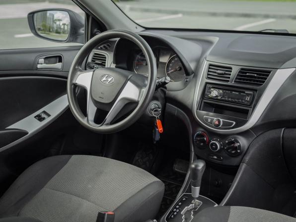 Hyundai Solaris I с пробегом 2011 года, цена 683 000 рублей, 136500 км, седан, Автокод Объявления